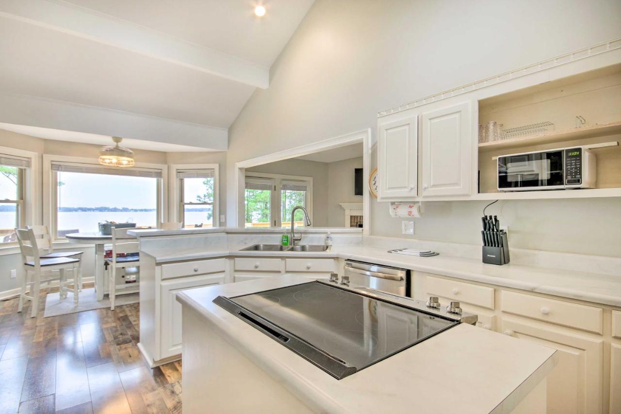 Gilbert Lakefront Retreat With Private Dock! Hollywood Point 외부 사진