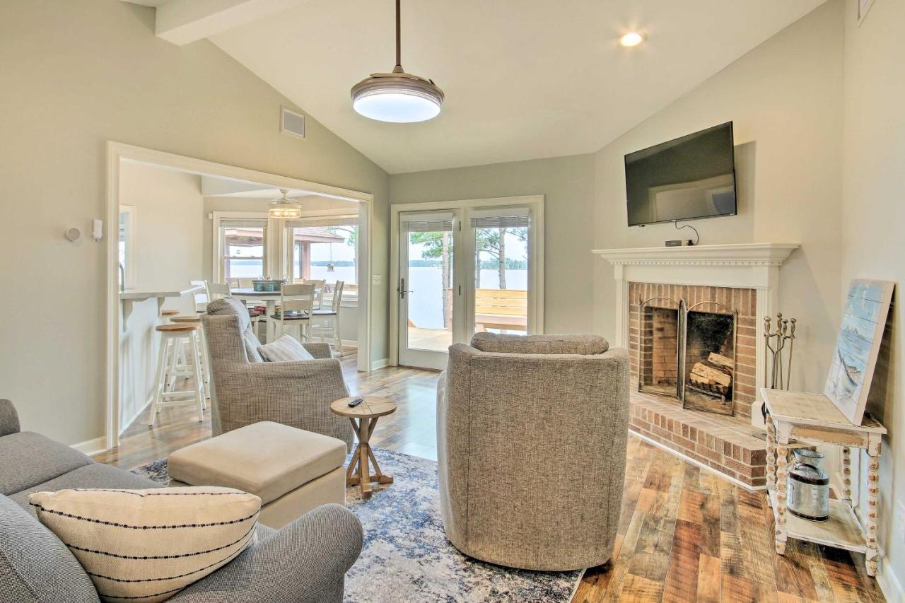 Gilbert Lakefront Retreat With Private Dock! Hollywood Point 외부 사진
